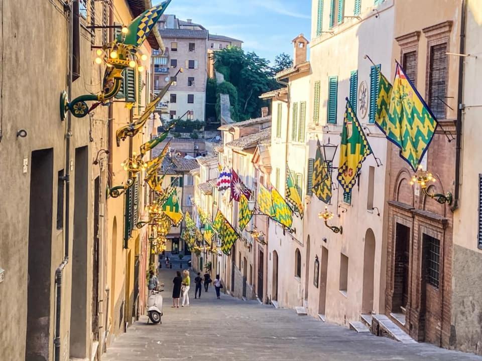 La Campanina-Nel Cuore Di Siena E Della Contrada Exterior foto